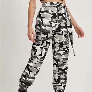 Camo print belted cargo pants